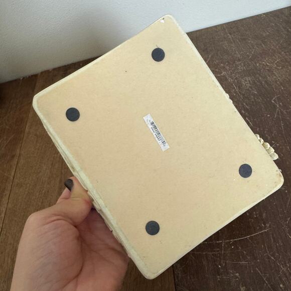 Angelstar Angel Desk Event Decorative Organizer Dish Cream Resin with Glitter - Picture 8 of 10